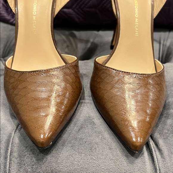 ANTONIO MELANI Tan Textured Slingback Heels - Picture 3 of 6